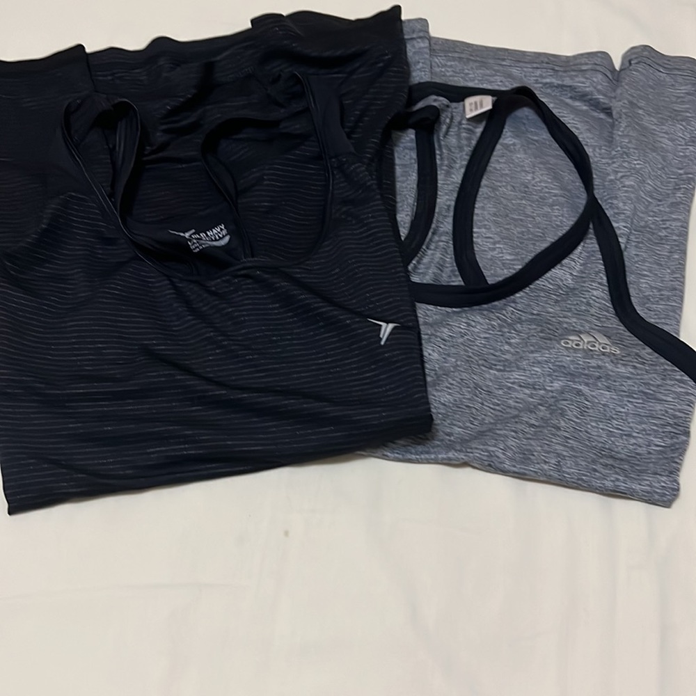 Adidas Tank topclimalite color Grey size L & Old Navy spot wear L stripes design